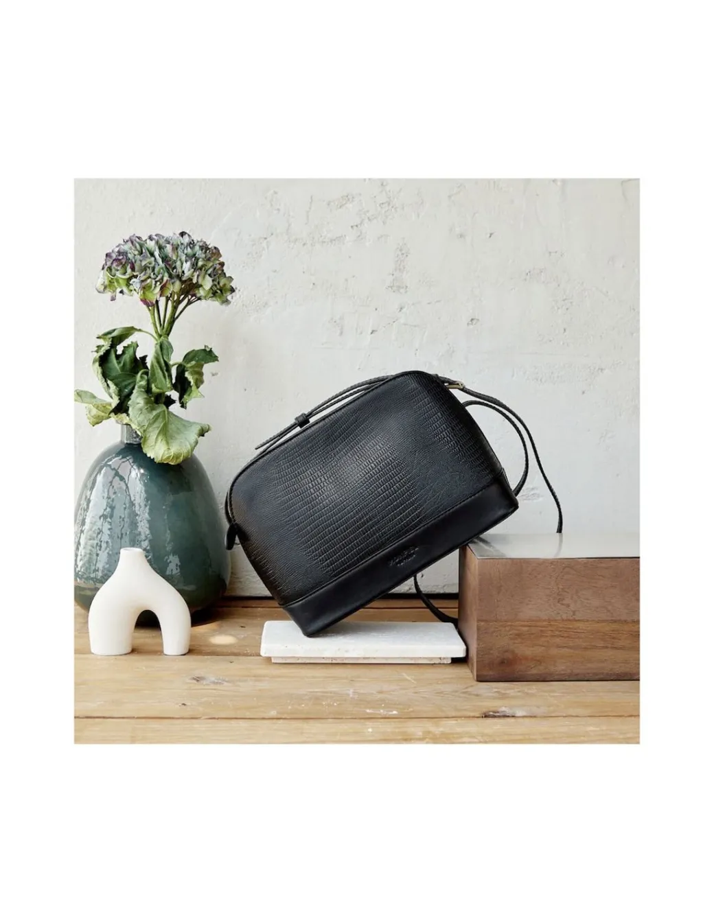 Women'S Leather Bag^MONPIEL Medium Leather Bag Black Snake