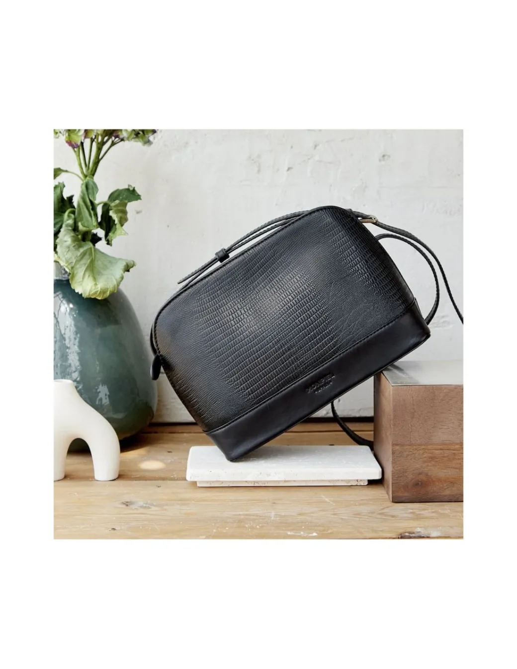 Women'S Leather Bag^MONPIEL Medium Leather Bag Black Snake